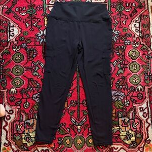 Avalanche Outdoor Supply Company Black Leggings